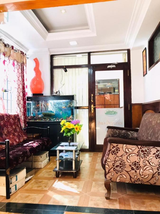 אוטי Hotel Mystique Inn מראה חיצוני תמונה