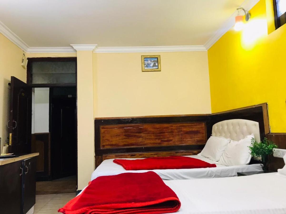 אוטי Hotel Mystique Inn מראה חיצוני תמונה