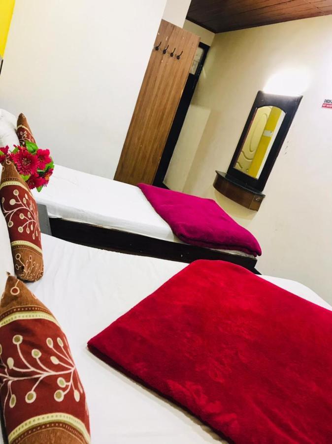 אוטי Hotel Mystique Inn מראה חיצוני תמונה