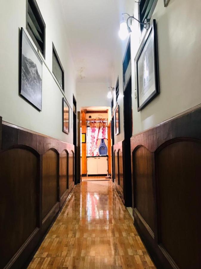 אוטי Hotel Mystique Inn מראה חיצוני תמונה