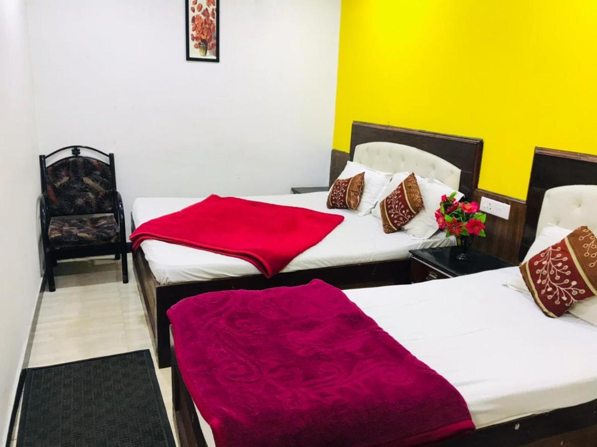 אוטי Hotel Mystique Inn מראה חיצוני תמונה