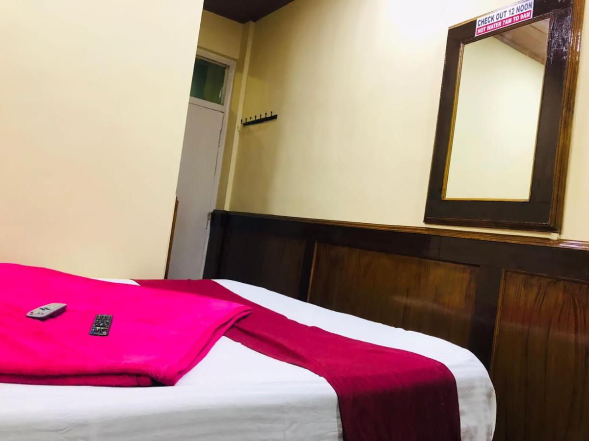 אוטי Hotel Mystique Inn מראה חיצוני תמונה