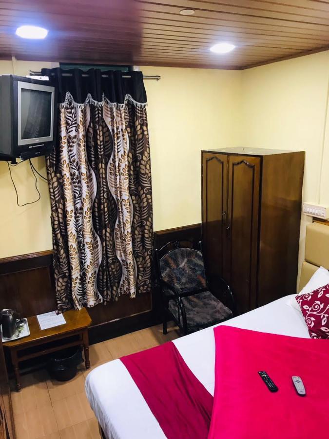 אוטי Hotel Mystique Inn מראה חיצוני תמונה