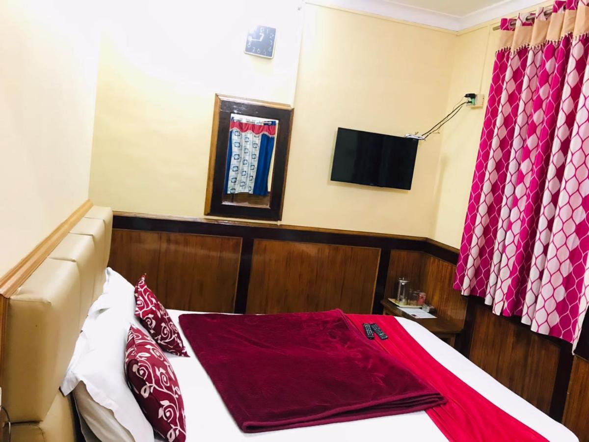 אוטי Hotel Mystique Inn מראה חיצוני תמונה