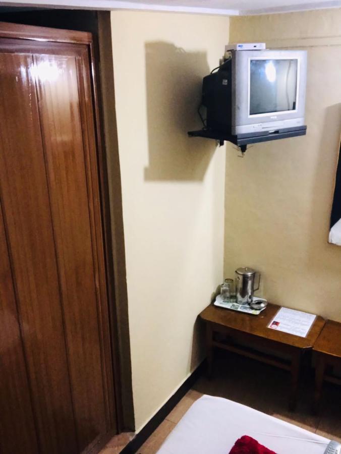 אוטי Hotel Mystique Inn מראה חיצוני תמונה
