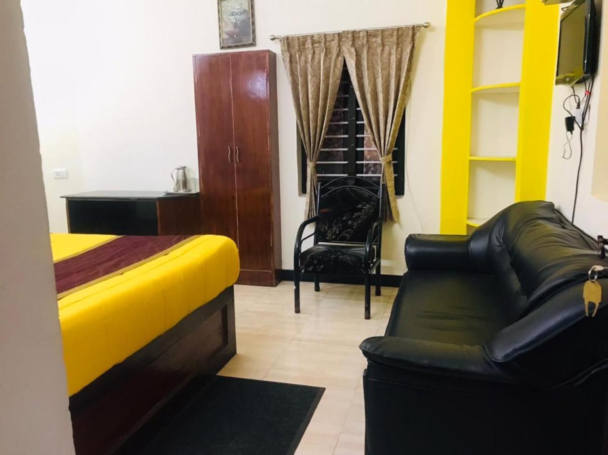 אוטי Hotel Mystique Inn מראה חיצוני תמונה