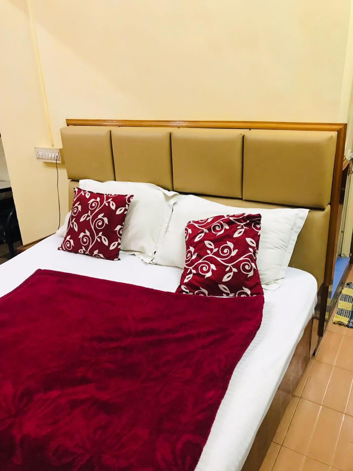 אוטי Hotel Mystique Inn חדר תמונה